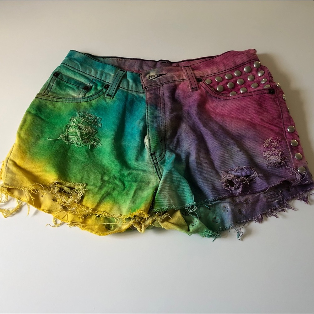 Rainbow cutoff festival studded shorts Levi 517